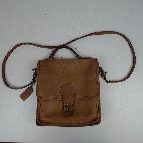Coach Handbags - Vintage 1980s Coach Crossbody Shoulder Bag Womens Small Brown Leather USA